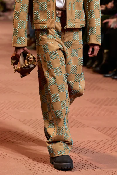 Look 87